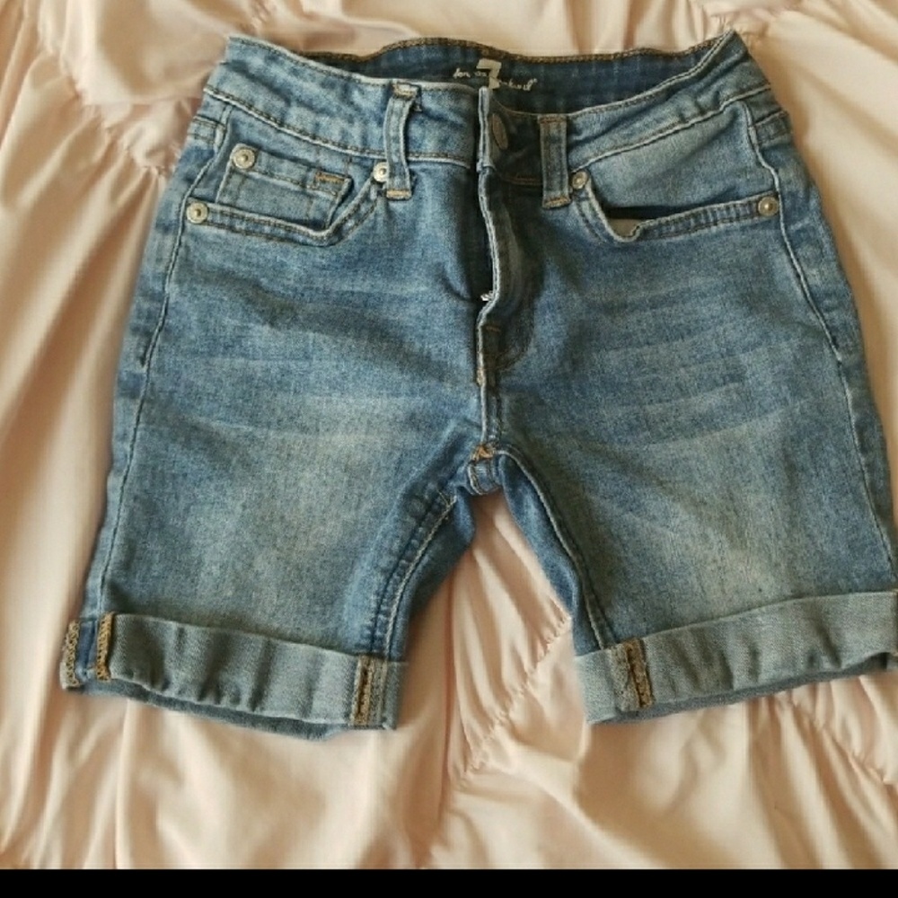 Blue jean shorts
